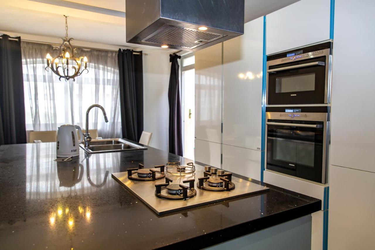 Appartement Dolmen Court Flat 10, Qawra à San Pawl il-Baħar Extérieur photo