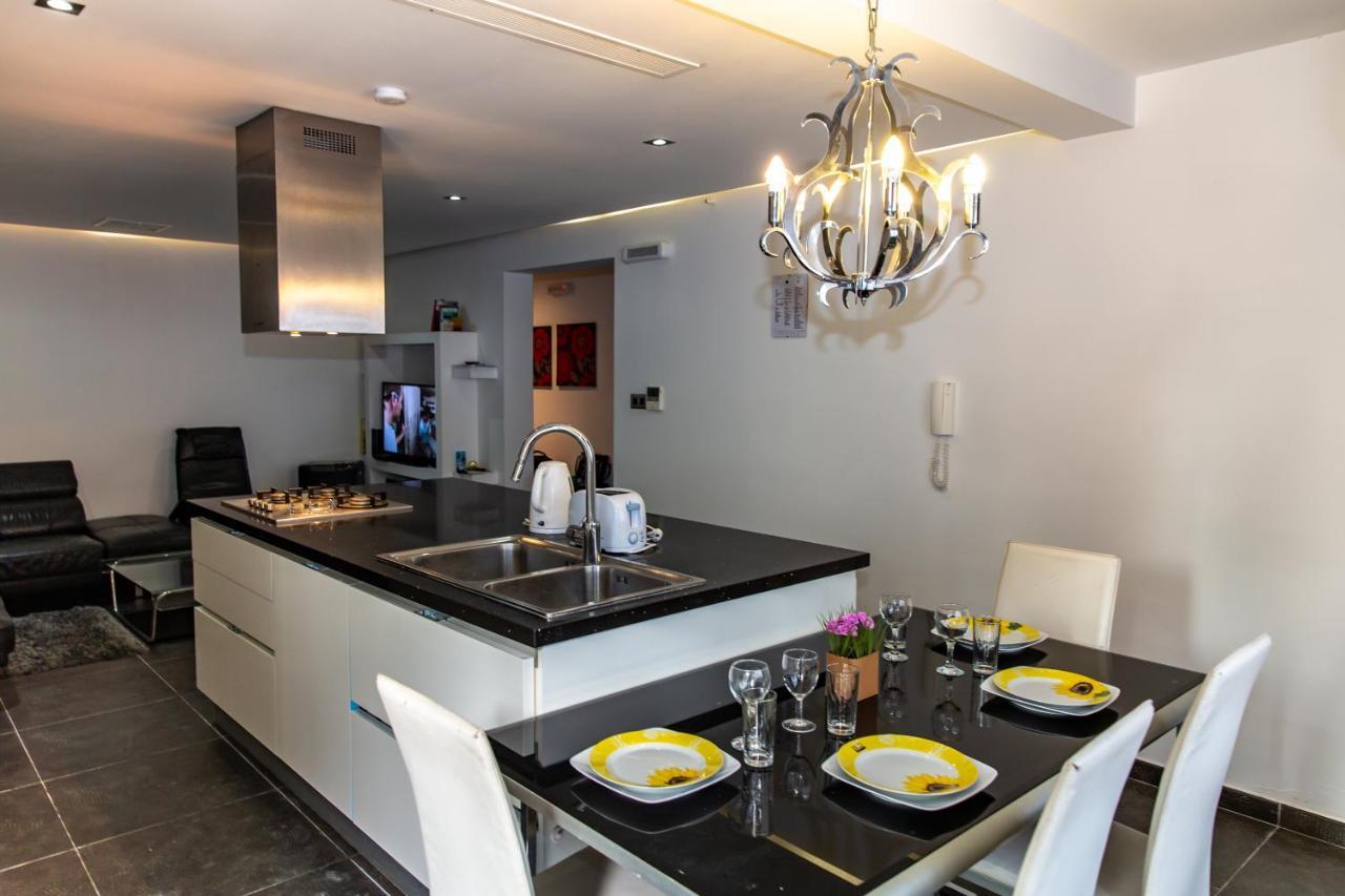 Appartement Dolmen Court Flat 10, Qawra à San Pawl il-Baħar Extérieur photo